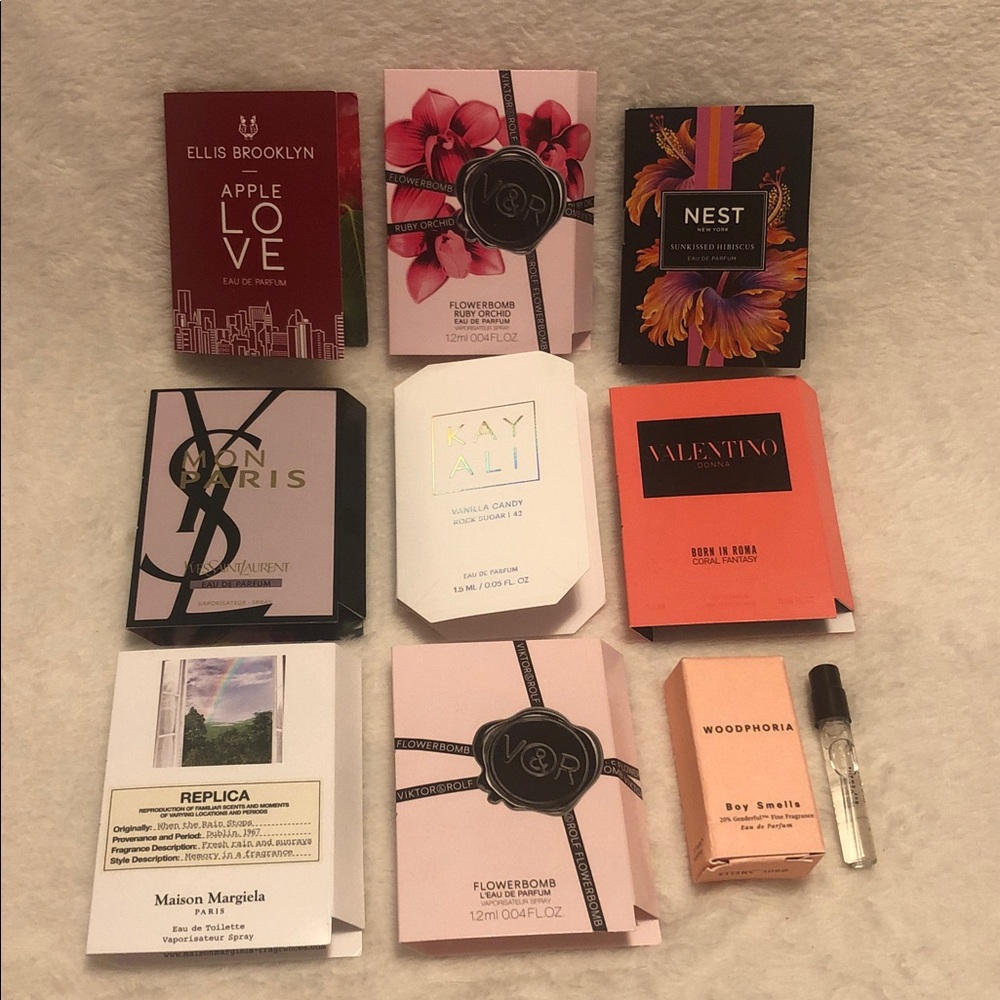 Women’s Luxury Fragrance Sample Set of 9